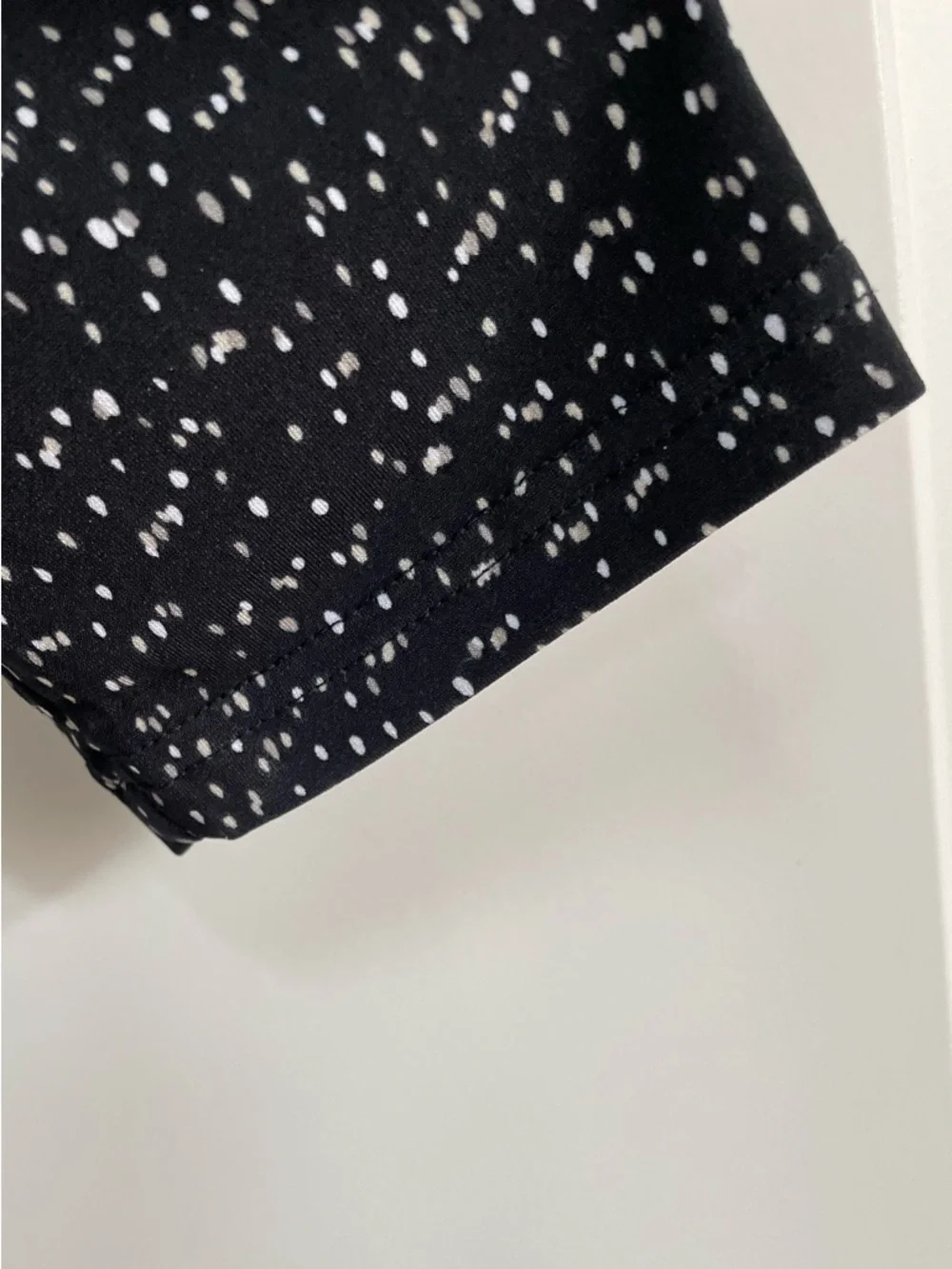 NWT Ulla Popken Stretch Black Dotted  Long Sleeve V Neck Mini Dress Top Coverup - Picture 4 of 10